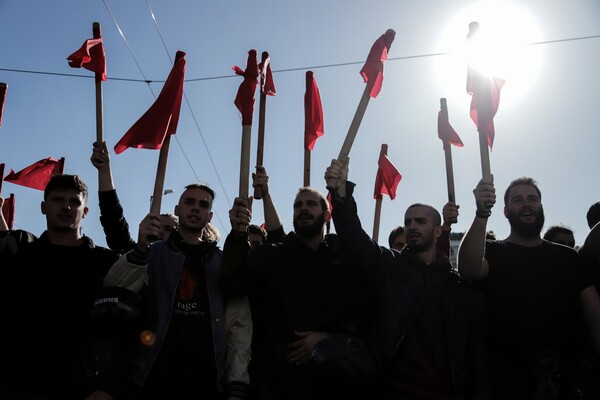 «Κάτω τα χέρια από το άσυλο» - Φωτογραφίες από το φοιτητικό συλλαλητήριο στην Αθήνα