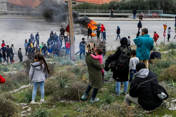 Φωτιά στη Μόρια: Νεκρό ένα 6χρονο κορίτσι