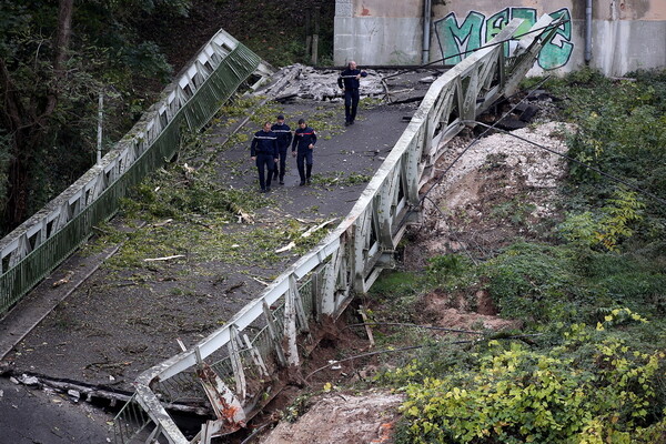 Δυο νεκροί σε κατάρρευση γέφυρας στη Γαλλία - Σκοτώθηκε 15χρονο κορίτσι