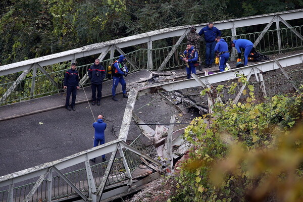 Δυο νεκροί σε κατάρρευση γέφυρας στη Γαλλία - Σκοτώθηκε 15χρονο κορίτσι