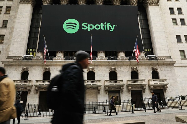 Το Spotify θυσιάζει κέρδη για να επενδύσει στα podcasts - 11 εκατ. νέοι συνδρομητές