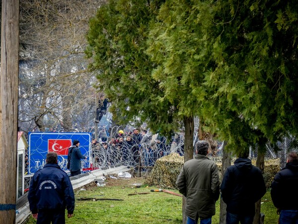 Προσφυγικό - Καστανιές: Τούρκοι συνέλαβαν στα σύνορα Ελληνίδα δημοσιογράφο