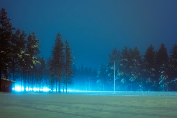 UFO ή επουράνιο φως; Απόκοσμες εικόνες από μια μικρή πόλη στη βόρεια Φινλανδία με ένα μεγάλο μυστικό