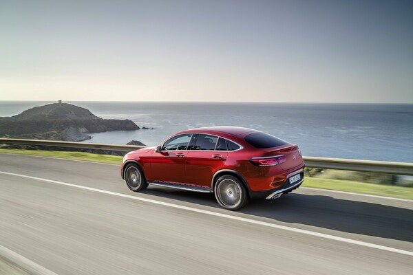 Η σαγηνευτική νέα Mercedes-Benz GLC Coupé