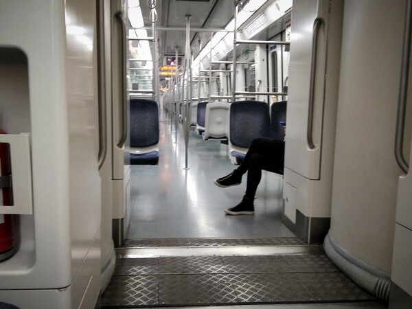 Κορωνοϊός: Μειωμένη κατά 90% η κίνηση σε μετρό, τραμ και λεωφορεία