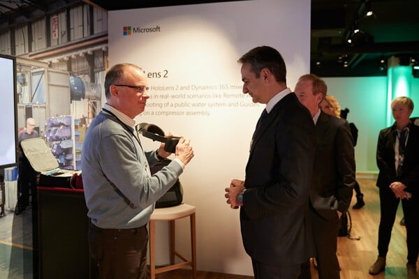 Συνάντηση Μητσοτάκη με τον πρόεδρο της Microsoft - Ζήτησε τη δημιουργία Data Center στην Ελλάδα