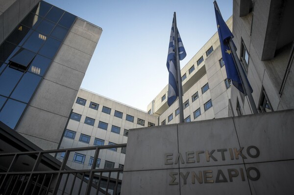Το Δημόσιο ζητά 50.000 ευρώ από νοσηλεύτρια με πλαστό απολυτήριο - Στο Ελεγκτικό Συνέδριο η απόφαση