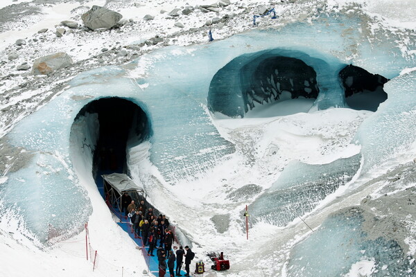 H Γαλλία παίρνει μέτρα στο Mont Blanc- Περιορίζει την πρόσβαση
