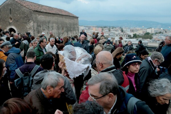 Παναγία Μεσοσπορίτισσα: Το έθιμο που η Λίνα Μενδώνη θέλει να εντάξει στον κατάλογο της UNESCO
