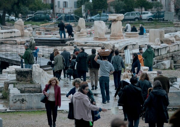 Παναγία Μεσοσπορίτισσα: Το έθιμο που η Λίνα Μενδώνη θέλει να εντάξει στον κατάλογο της UNESCO