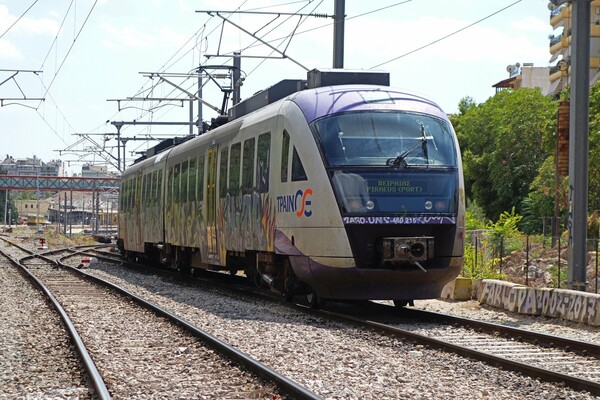 Στάσεις εργασίας σε τρένα και προαστιακό την Τρίτη - Ποιες ώρες θα ακινητοποιηθούν