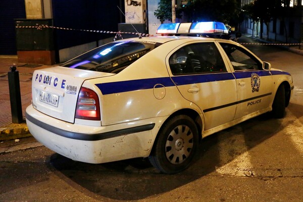 Θεσσαλονίκη: Μία σύλληψη για πυροβολισμό στο κέντρο - Προσπάθησε να κρύψει το όπλο κάτω από αυτοκίνητο
