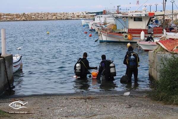 Τεράστιο πρόβλημα ρύπανσης στη Θάσο - Βυθός και παραλίες γέμισαν σκουπίδια, γόπες και πλαστικά