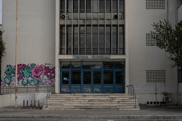 24 ώρες στη Θεσσαλονίκη της καραντίνας