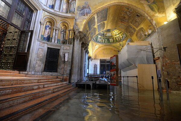 Βασιλική του Αγίου Μάρκου: Δείτε την μεγάλη καταστροφή στο αριστουργηματικό μνημείο της Βενετίας