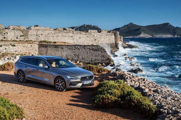 Volvo και Costa Navarino μας ξεναγούν στις ομορφιές της Μεσσηνίας