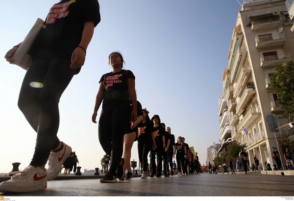 Walk for Freedom: Πορείες διαμαρτυρίας κατά του τράφικινγκ σε Αθήνα και Θεσσαλονίκη