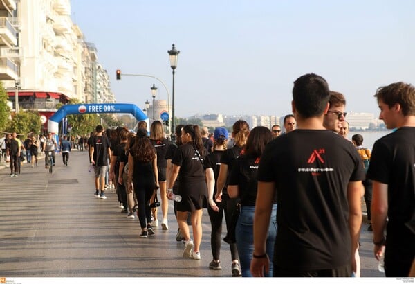 Walk for Freedom: Πορείες διαμαρτυρίας κατά του τράφικινγκ σε Αθήνα και Θεσσαλονίκη