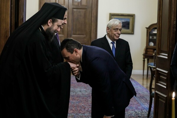 Ορκίστηκε ο νέος υφυπουργός Εξωτερικών, Κώστας Βλάσης - Το «υφυπουργείο της καρδιάς του» αποχαιρέτησε ο Διαματάρης