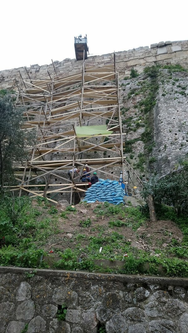 Έργα και αλλαγές στην Ακρόπολη - Ετοιμάζουν το αναβατόριο για ΑμεΑ