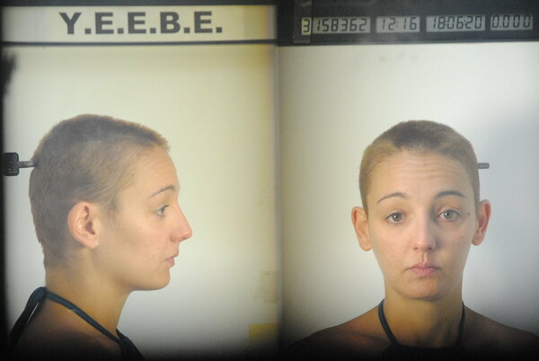 Aυτή είναι η 33χρονη που κατηγορείται για αρπαγή μαθήτριας - Στη δημοσιότητα οι φωτογραφίες