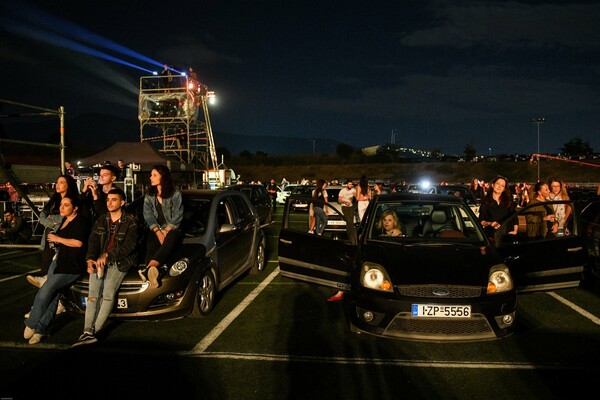 Το πρώτο drive-in Φεστιβάλ της Γλυφάδας ξεκίνησε - Φωτογραφίες από την έναρξη με τη συναυλία της Νατάσας Θεοδωρίδου