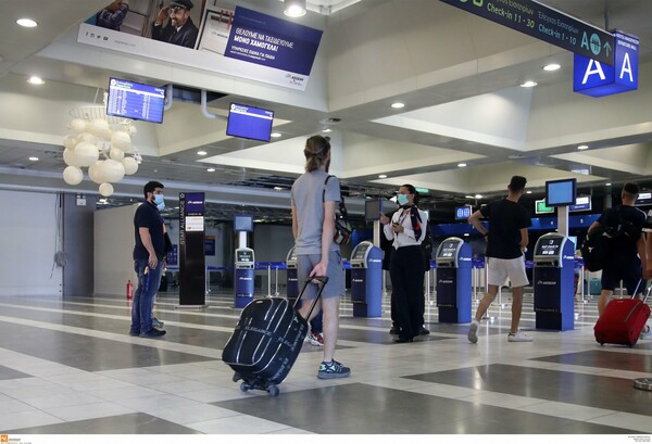 ΥΠΑ: Αναστολή πτήσεων από Τουρκία και Βρετανία έως τις 30 Ιουνίου - Ποιοι επιβάτες θα κάνουν τεστ