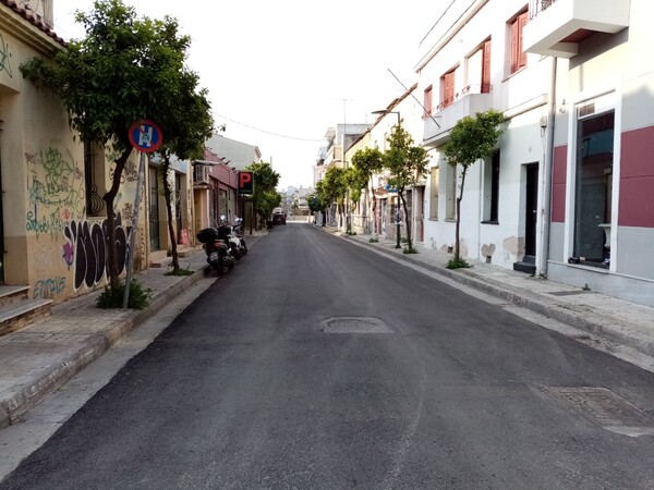 Αθήνα: Ασφαλτοστρώσεις σε 80 δρόμους εν μέσω μειωμένης κυκλοφορίας - Μπακογιάννης: «Καμία ημέρα χαμένη»