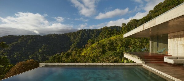 Μέσα στην ζούγκλα της Κόστα Ρίκα βρίσκεται ένα εντυπωσιακό resort