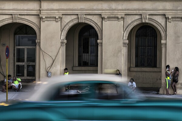 Η Κούβα την τελευταία δεκαετία: Αναλογικοί άνθρωποι σε έναν ψηφιακό κόσμο