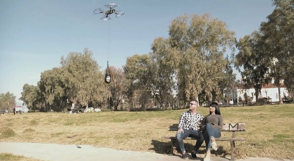 Πάτρα: Ντελίβερι καφέ με drone - Οι παραγγελίες προσγειώνονται στα παγκάκια