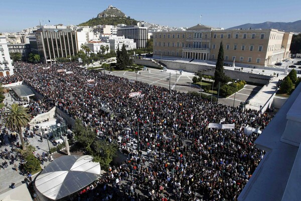 Διαδήλωση, δρόμοι και δημοκρατία