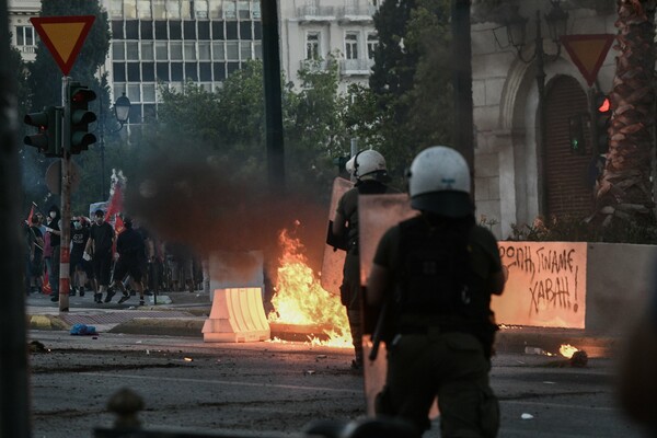 Δικογραφία για αξιωματικό της ΕΛΑΣ - Μετά από την καταγγελία πως εμπόδισε την συλληψη διαδηλωτή