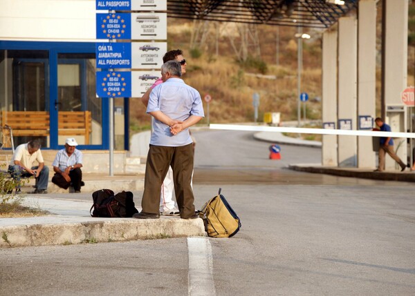 Η Ελλάδα κλείνει τα σύνορα στους πολίτες της Σερβίας