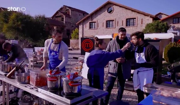 MasterChef: Πάει κι ο Ιωάννης που απήγγελλε Λόρκα και Αγγελάκα