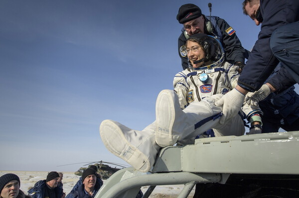 Κριστίνα Κοχ: Ιστορικό ρεκόρ για την αστροναύτη της NASA - Έμεινε στο Διάστημα 328 ημέρες