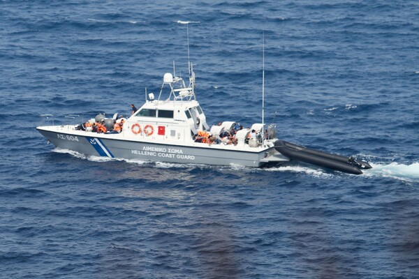 Κρήτη: Αγνοούνται 4 άτομα ανοιχτά των Χανίων - Σε εξέλιξη επιχείρηση διάσωσης