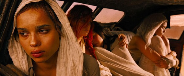 Mad Max: Fury Road: Οι πρωταγωνιστές θυμούνται τα χαοτικά γυρίσματα της κορυφαίας ίσως ταινίας δράσης όλων των εποχών