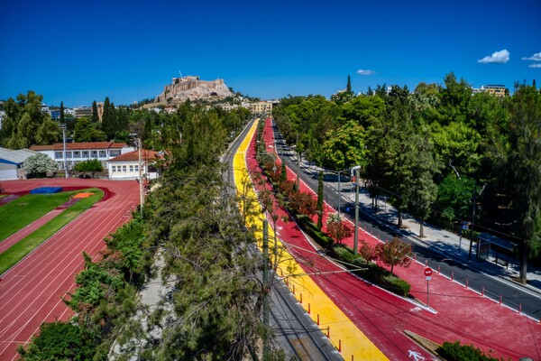 Στο Σύνταγμα από το βράδυ του Σαββάτου ο Μεγάλος Περίπατος - Κυκλοφοριακές ρυθμίσεις