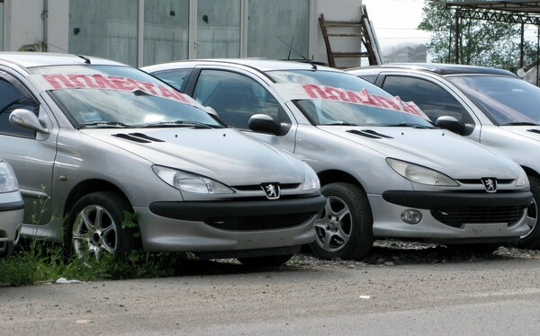 Στα πιο «γερασμένα» της Ευρώπης τα ελληνικά αυτοκίνητα - Πλήγμα τα εισαγόμενα μεταχειρισμένα
