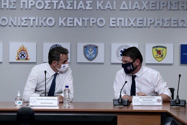 Επίσκεψη του πρωθυπουργού στη νέα δομή Πολιτικής Προστασίας