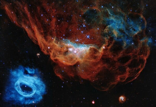 «Κοσμικός ύφαλος»: Το Hubble γιορτάζει τα γενέθλιά του με μια νέα εντυπωσιακή φωτογραφία