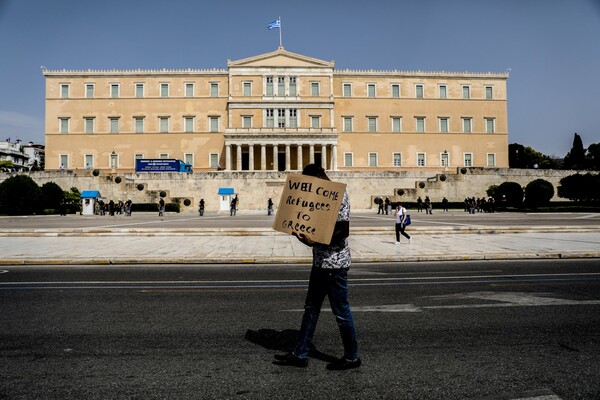 Νομοσχέδιο για τις διαδηλώσεις και τις πορείες: Τι προβλέπει για τους δρόμους και τη διάλυση συναθροίσεων