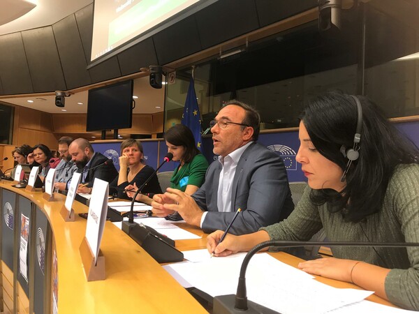Πέτρος Κοκκαλης: Ο άνθρωπος συμπεριφέρθηκε ως ιδιοκτήτης του πλανήτη. Αλλά δεν είναι.
