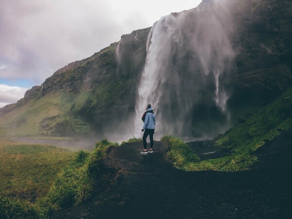 Ταξίδι στην απόκοσμη ομορφιά της Ισλανδίας