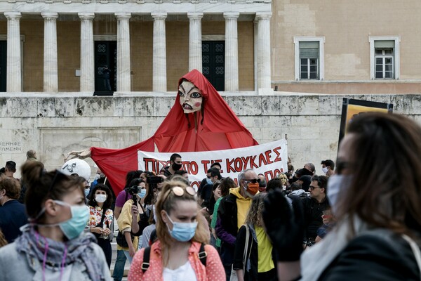 #SupportArtWorkers: Πέντε εργαζόμενοι στις Τέχνες μιλούν για το παρόν και το μέλλον του κλάδου τους