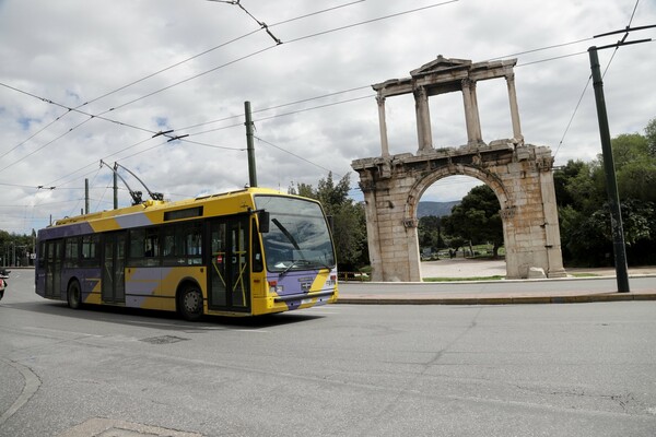 ΜΜΜ: Αυξάνονται οι επιβάτες, μειώνονται τα εισιτήρια - Αναλυτικοί πίνακες