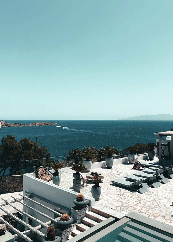Τσιτσιπάς: «Διακοπές σαν κι αυτές θα έπρεπε να είναι παράνομες»- Φωτογραφικό ημερολόγιο στο Instagram