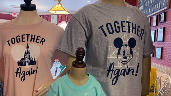 Άνοιξε ξανά η Walt Disney World: Υποχρεωτική χρήση μάσκας και ο Μίκυ Μάους σε απόσταση