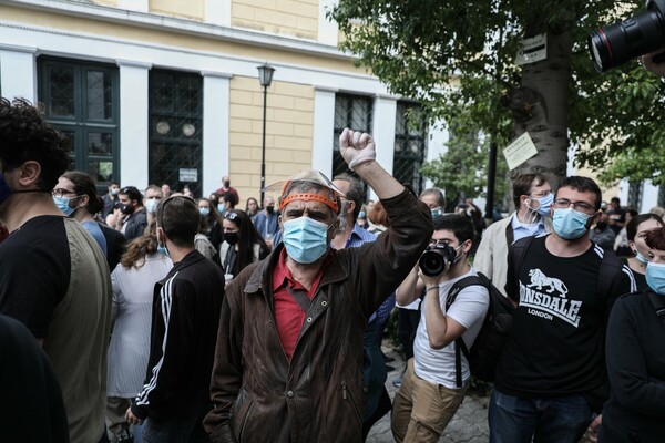 Μαθητικό συλλαλητήριο: Ελεύθερος ο 14χρονος και οι υπόλοιποι μαθητές - «Κοιμήθηκα στο πάτωμα»